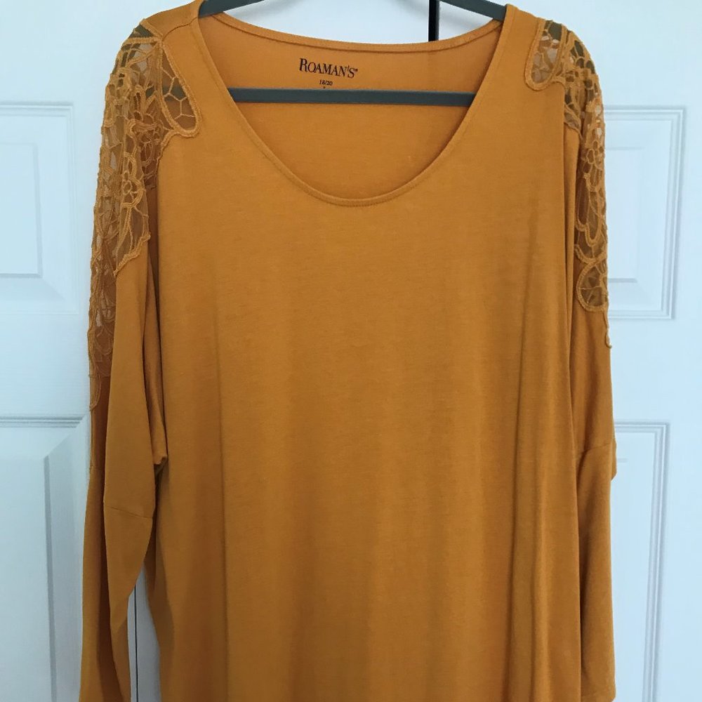 Gold Women's Plus Top